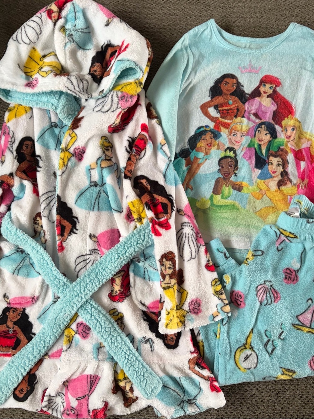 Girl’s Pajamas & Robe